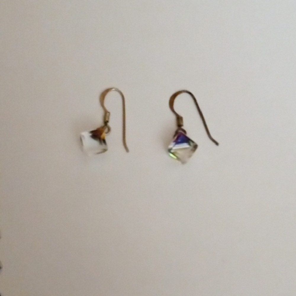 Elegant Crystal Drop Earrings